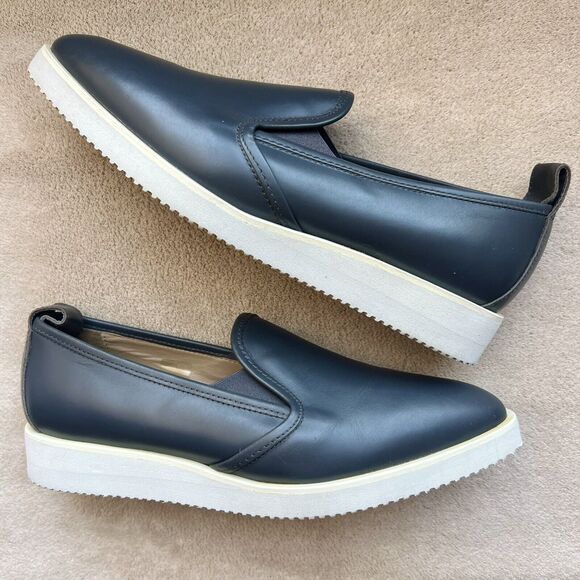 Everlane The Street Shoe Blue Gray Leather Loafer Pointed Toe White Soles 8.5 - Picture 1 of 16
